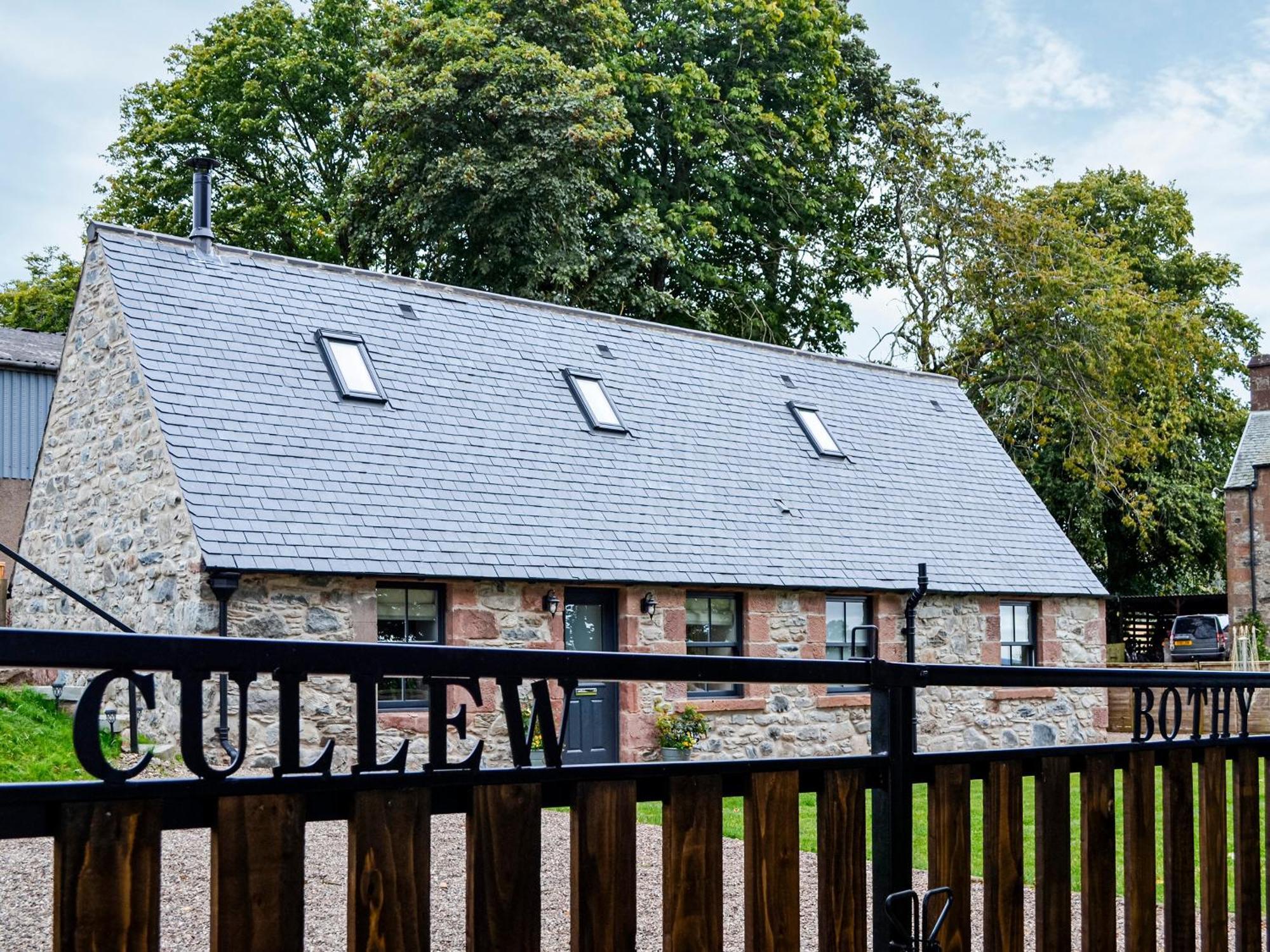 Cullew Bothy Villa Pearsie Eksteriør billede